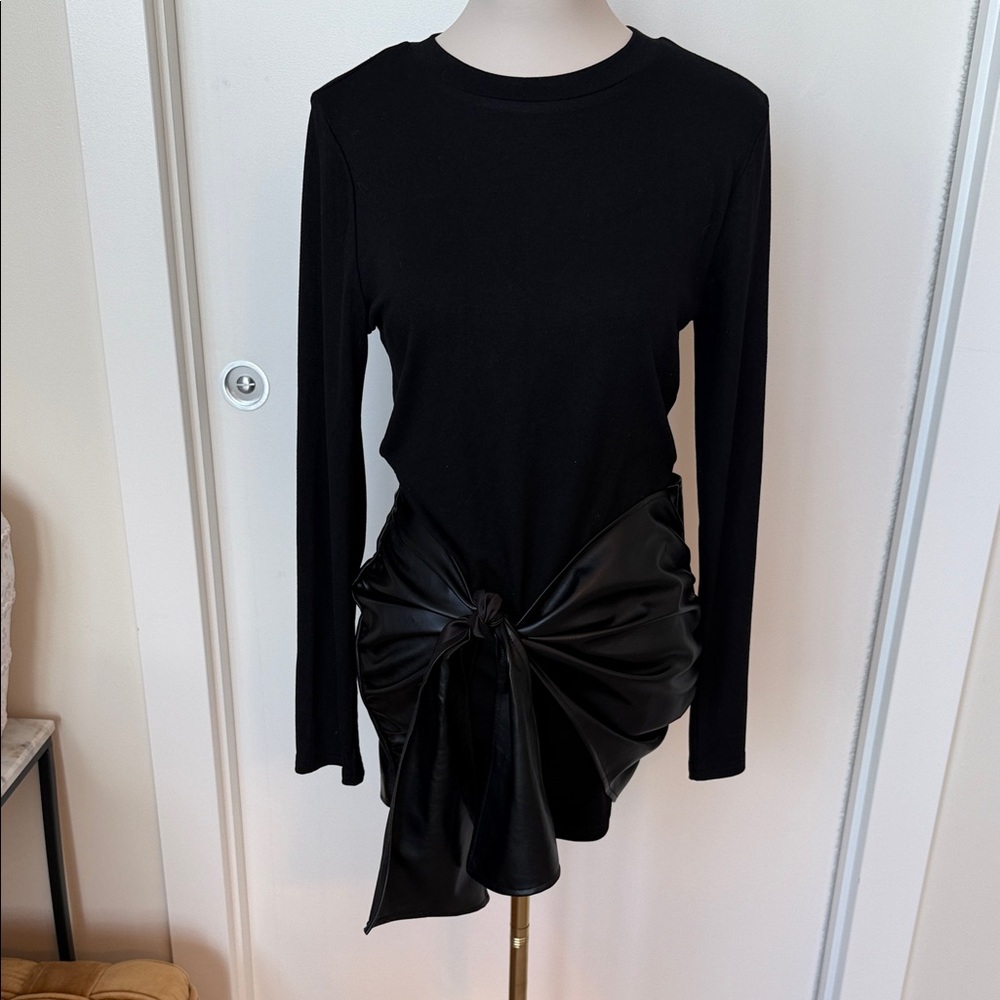 Elegant Black Long Sleeve Top with Bow Detail